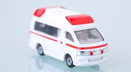 救急車450,250